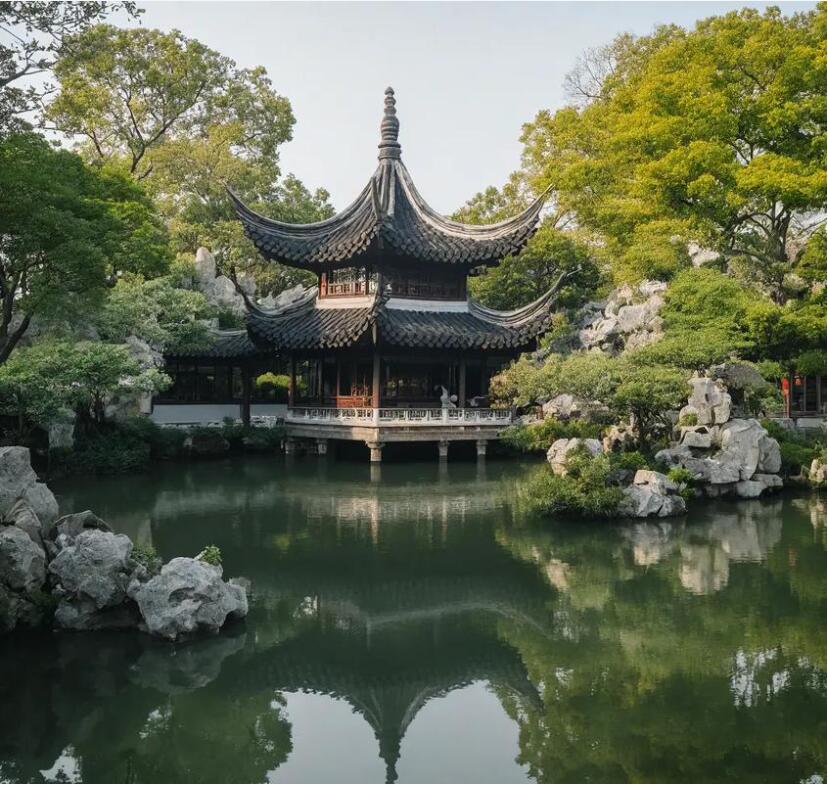 四川半知餐饮有限公司